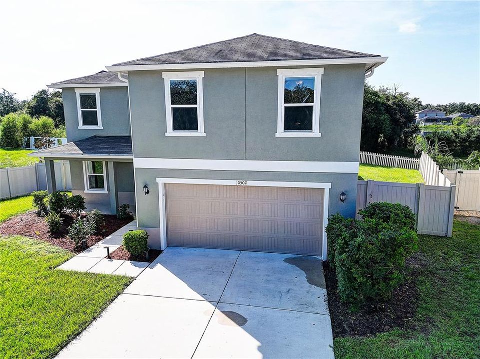 For Sale: $449,000 (3 beds, 2 baths, 2631 Square Feet)