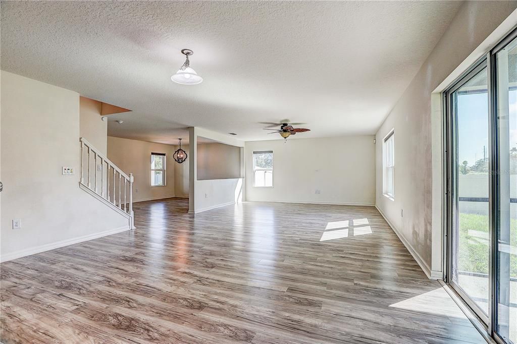 For Sale: $449,000 (3 beds, 2 baths, 2631 Square Feet)