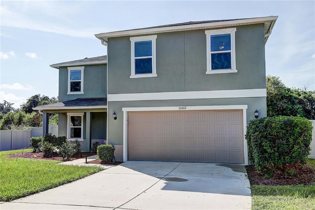 For Sale: $449,000 (3 beds, 2 baths, 2631 Square Feet)