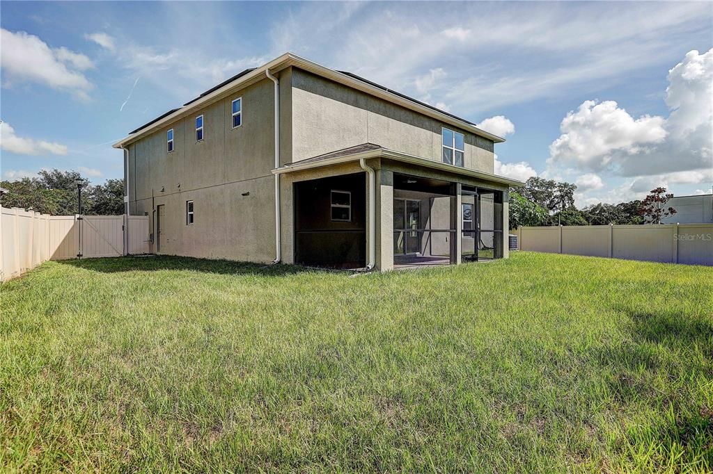 For Sale: $449,000 (3 beds, 2 baths, 2631 Square Feet)