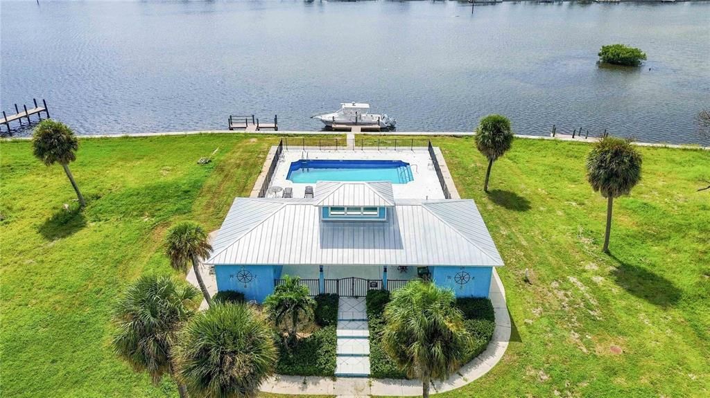 待售: $149,900 (0.12 acres)