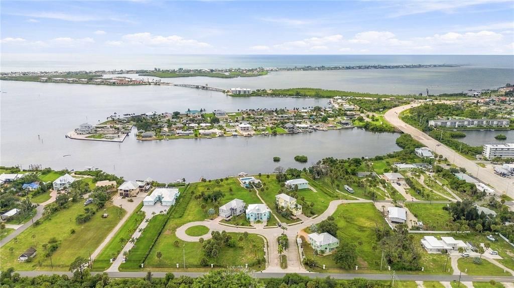 待售: $149,900 (0.12 acres)