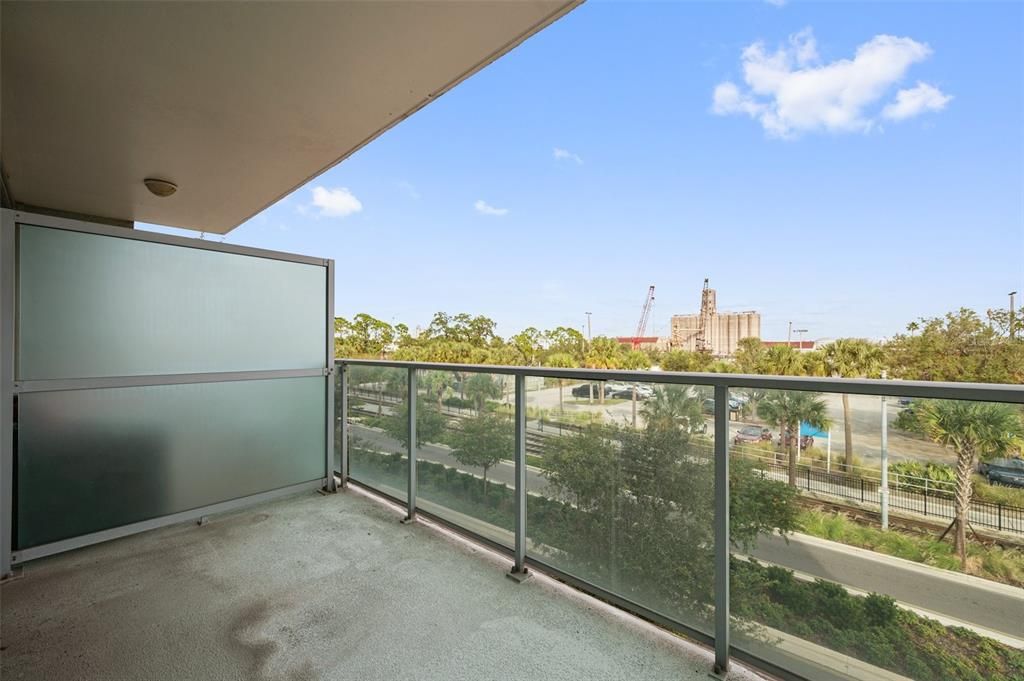 В аренду: $4,500 (2 спален, 2 ванн, 1781 Квадратных фут)