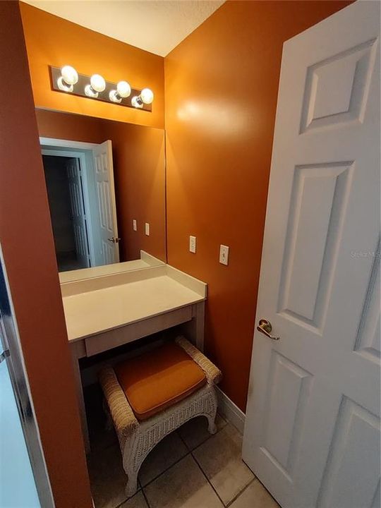For Sale: $269,900 (2 beds, 2 baths, 1594 Square Feet)