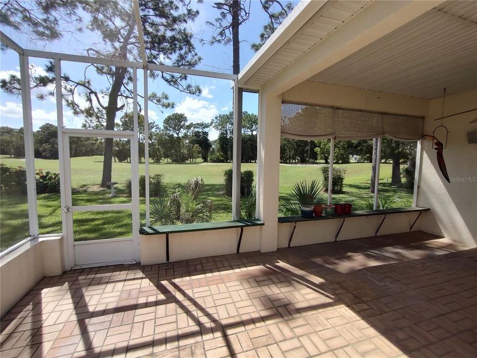 For Sale: $269,900 (2 beds, 2 baths, 1594 Square Feet)
