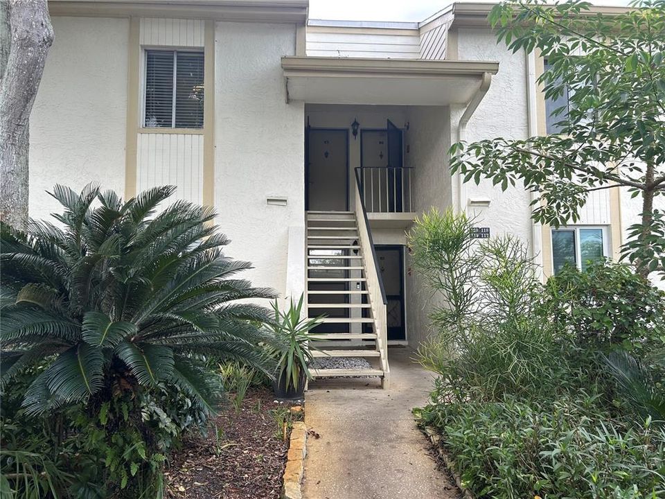 For Rent: $1,600 (2 beds, 2 baths, 1054 Square Feet)