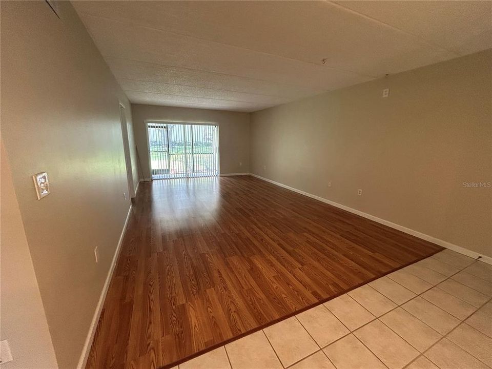 For Rent: $1,600 (2 beds, 2 baths, 1054 Square Feet)