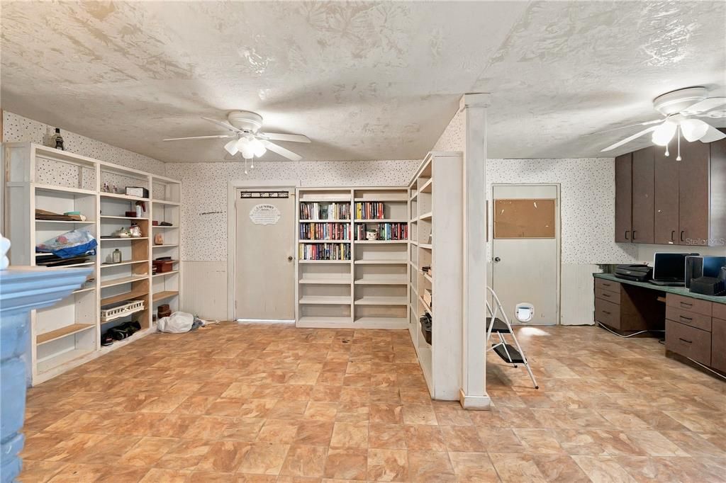 En Venta: $224,900 (2 camas, 2 baños, 1808 Pies cuadrados)