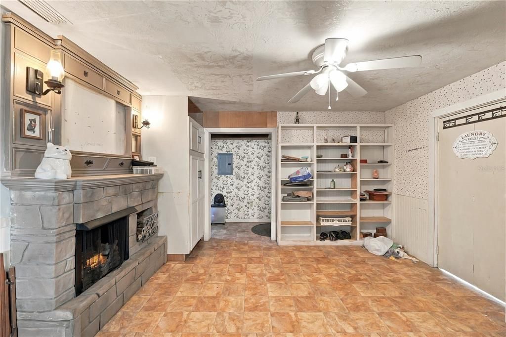 En Venta: $224,900 (2 camas, 2 baños, 1808 Pies cuadrados)