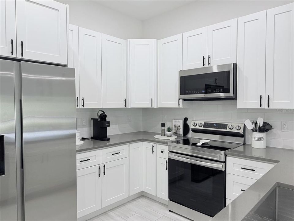 En Venta: $469,000 (0 camas, 0 baños, 2443 Pies cuadrados)