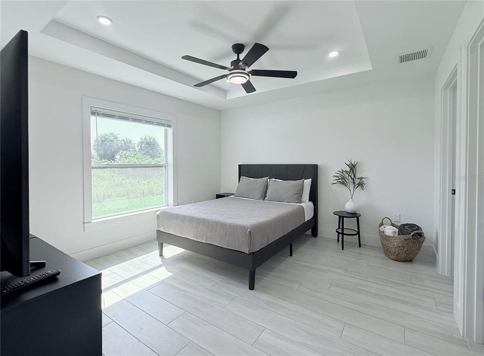 En Venta: $469,000 (0 camas, 0 baños, 2443 Pies cuadrados)