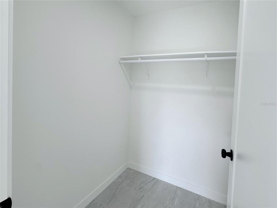 En Venta: $469,000 (0 camas, 0 baños, 2443 Pies cuadrados)