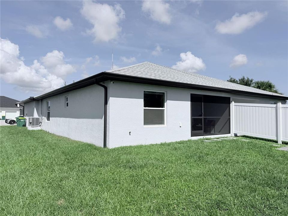 En Venta: $469,000 (0 camas, 0 baños, 2443 Pies cuadrados)