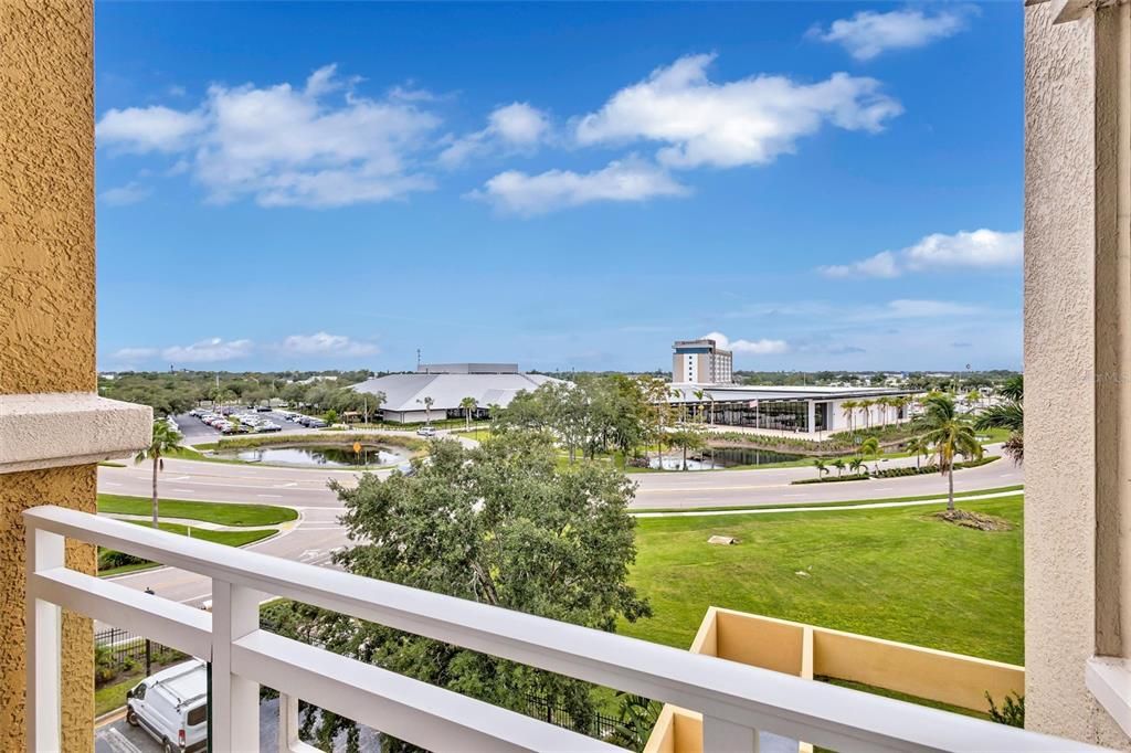 For Sale: $439,000 (2 beds, 2 baths, 1847 Square Feet)