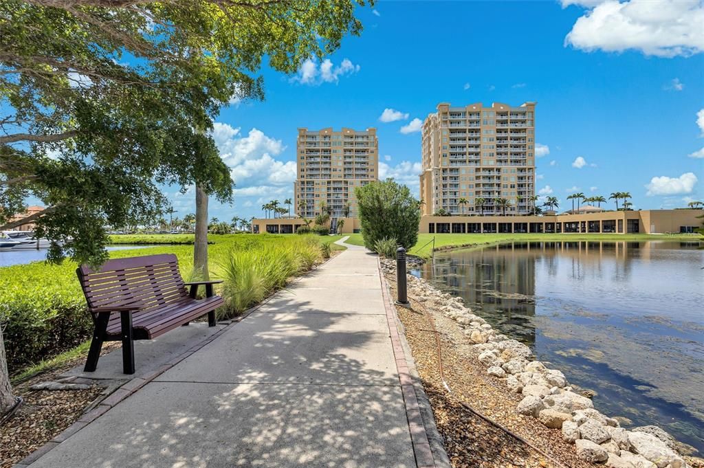 For Sale: $439,000 (2 beds, 2 baths, 1847 Square Feet)