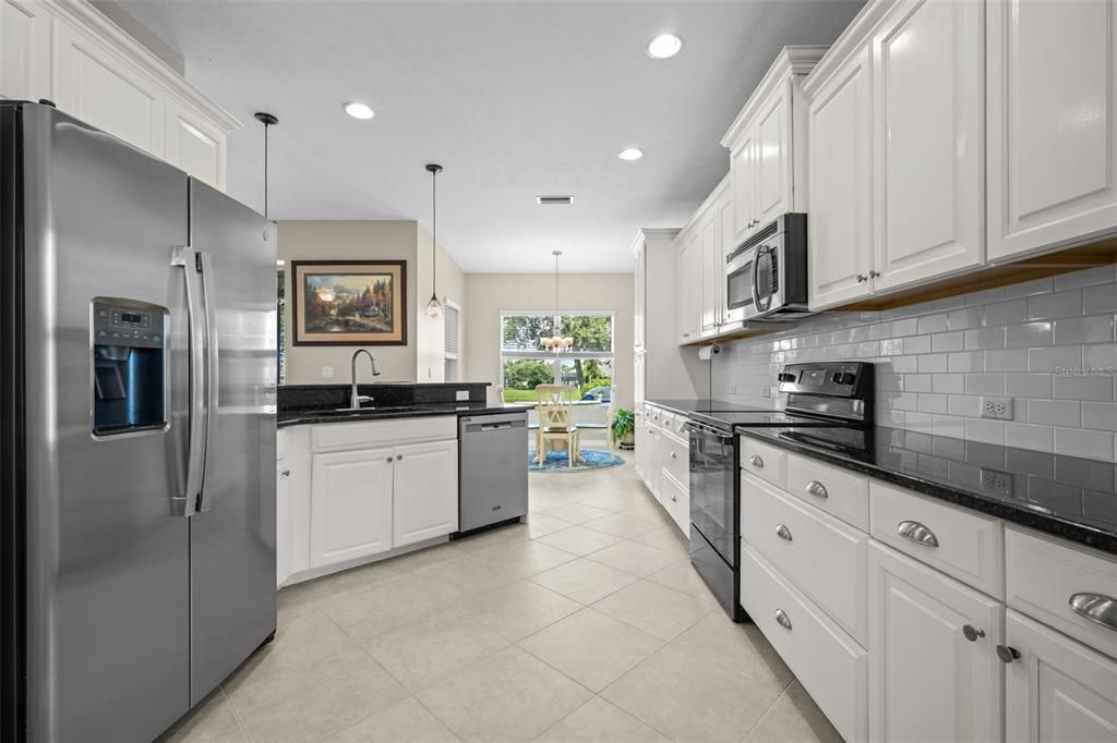 For Sale: $449,000 (3 beds, 2 baths, 2130 Square Feet)