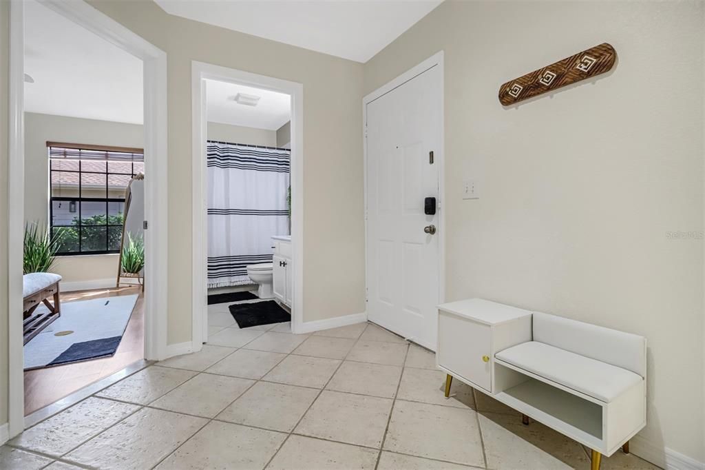 For Sale: $439,000 (2 beds, 2 baths, 1441 Square Feet)