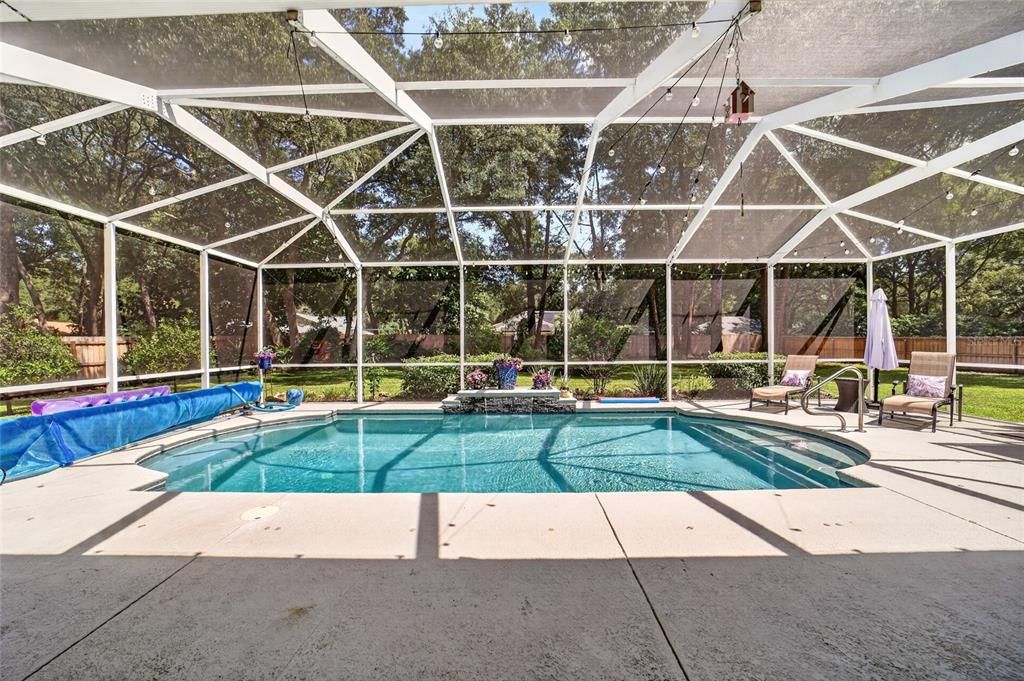 Activo con contrato: $439,900 (3 camas, 2 baños, 2030 Pies cuadrados)