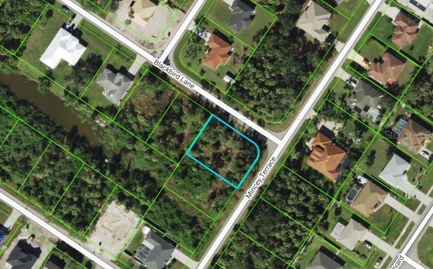 For Sale: $20,000 (0.27 acres)