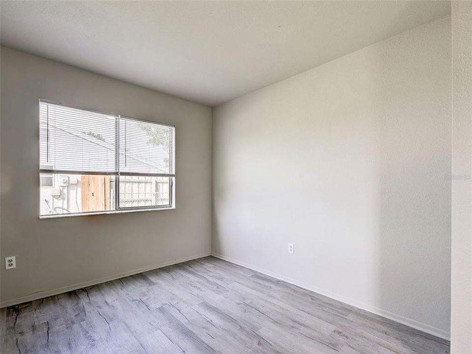 En Venta: $215,000 (2 camas, 2 baños, 998 Pies cuadrados)