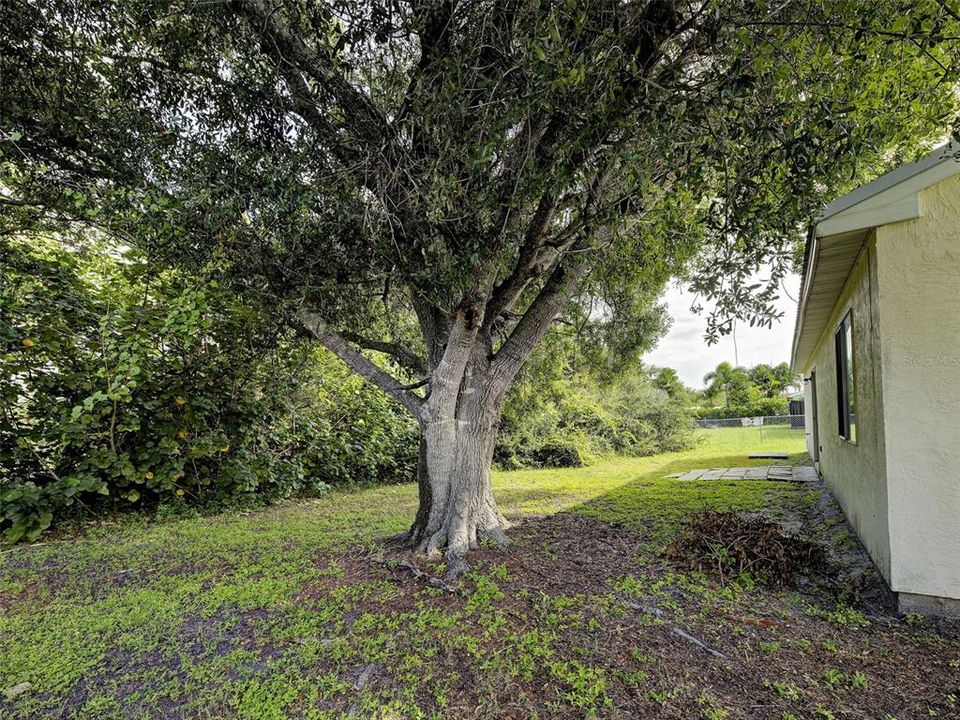 En Venta: $215,000 (2 camas, 2 baños, 998 Pies cuadrados)