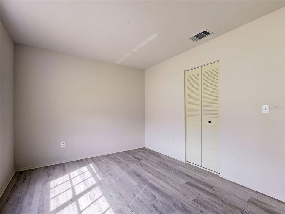 En Venta: $215,000 (2 camas, 2 baños, 998 Pies cuadrados)