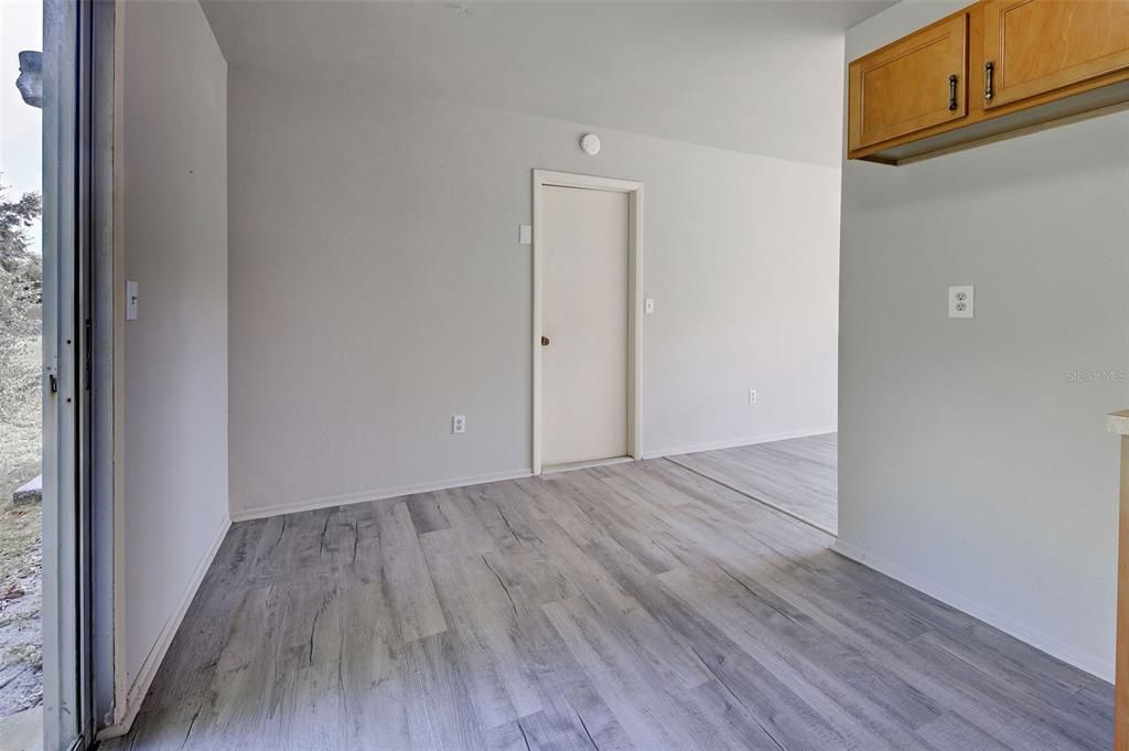 En Venta: $215,000 (2 camas, 2 baños, 998 Pies cuadrados)