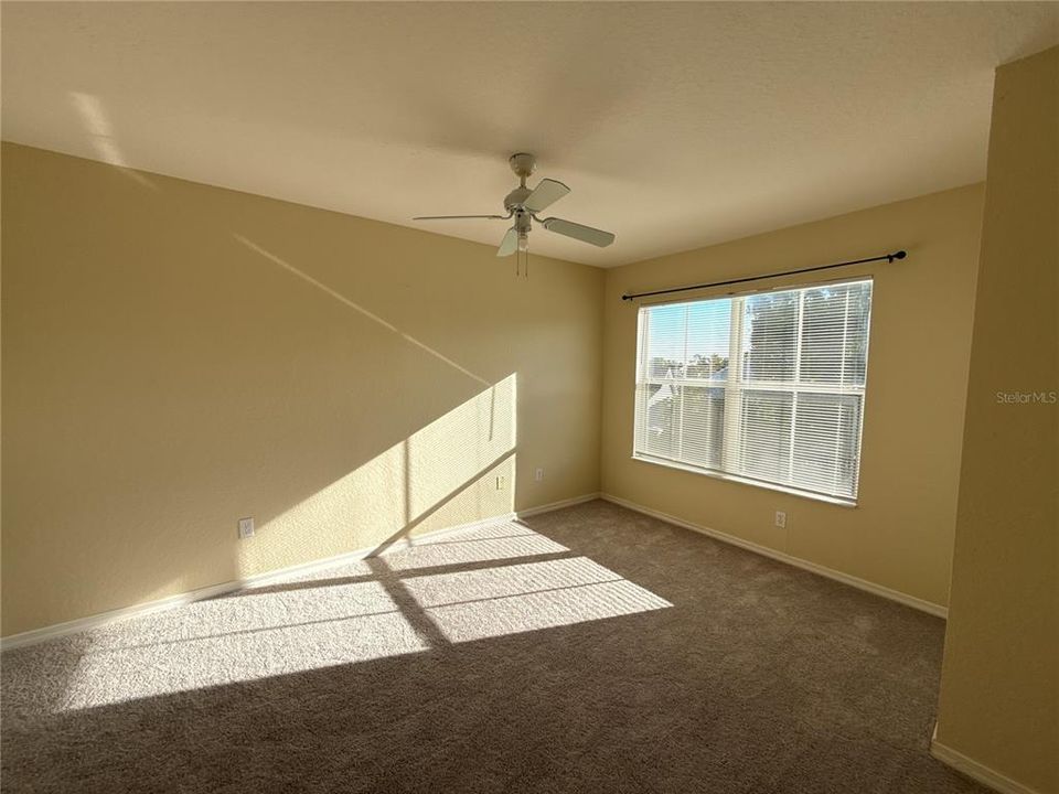 For Rent: $1,900 (4 beds, 3 baths, 1470 Square Feet)