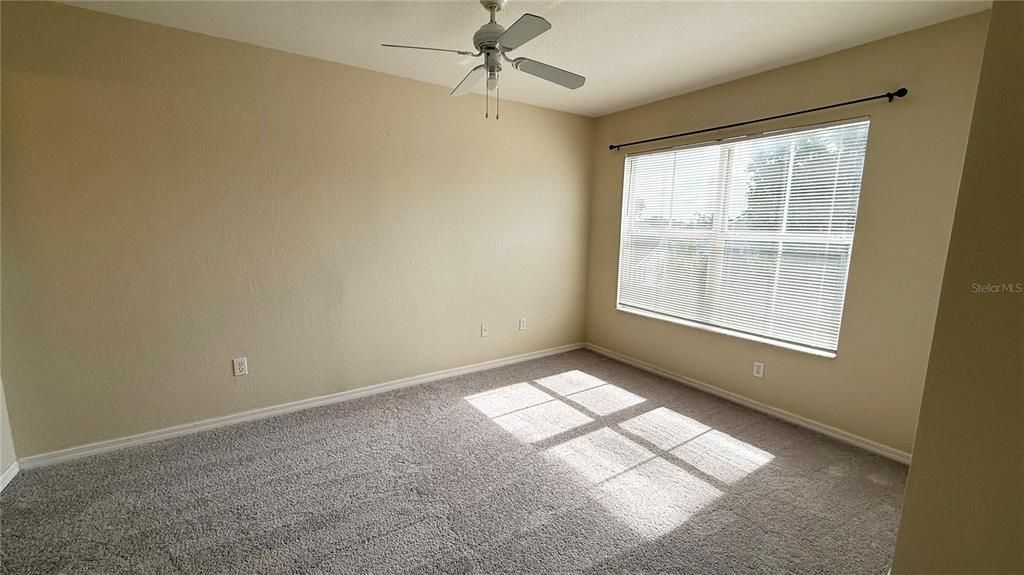 For Rent: $1,900 (4 beds, 3 baths, 1470 Square Feet)