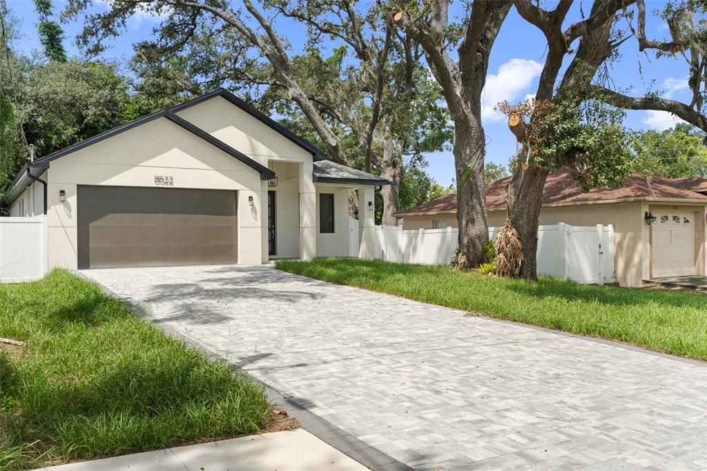 En Venta: $499,900 (3 camas, 2 baños, 1720 Pies cuadrados)