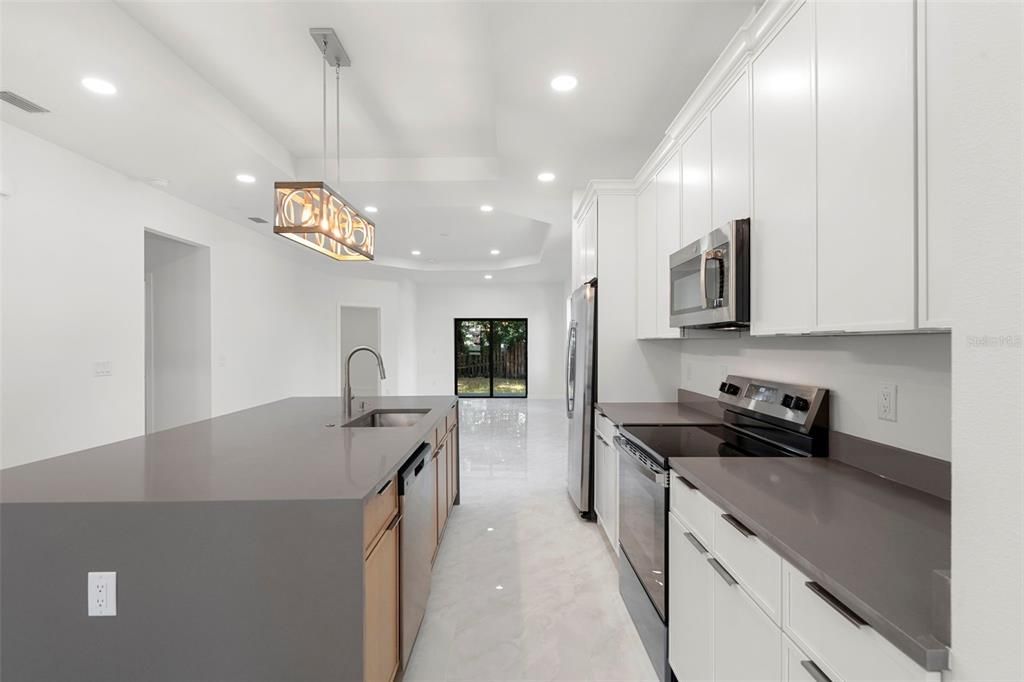 En Venta: $499,900 (3 camas, 2 baños, 1720 Pies cuadrados)