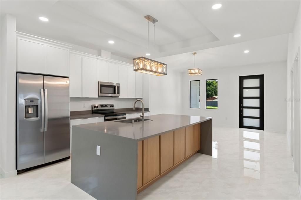 En Venta: $499,900 (3 camas, 2 baños, 1720 Pies cuadrados)