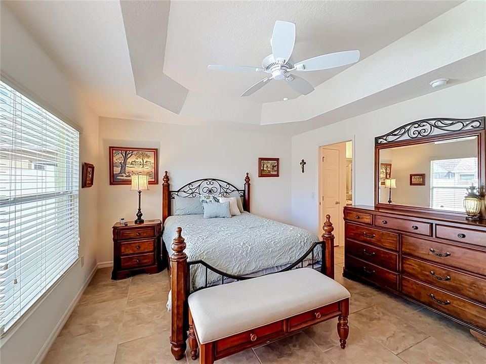 For Sale: $439,000 (3 beds, 2 baths, 1617 Square Feet)