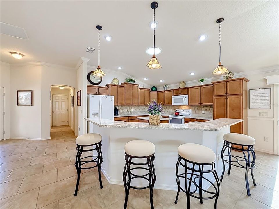 For Sale: $439,000 (3 beds, 2 baths, 1617 Square Feet)