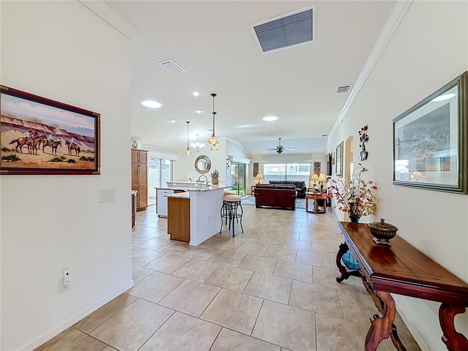 For Sale: $439,000 (3 beds, 2 baths, 1617 Square Feet)