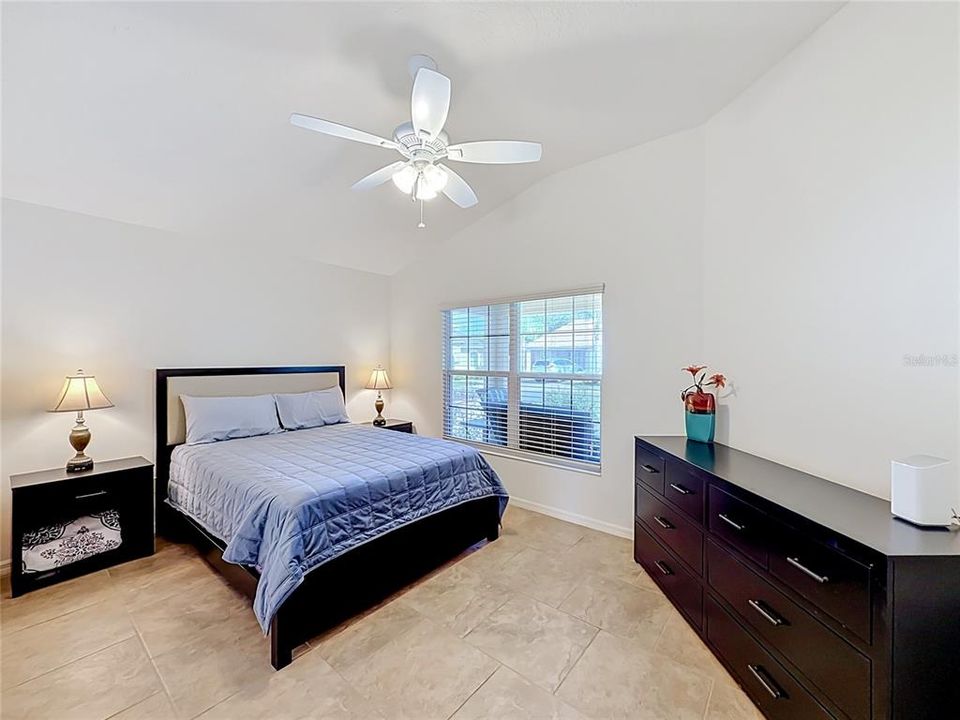 For Sale: $439,000 (3 beds, 2 baths, 1617 Square Feet)