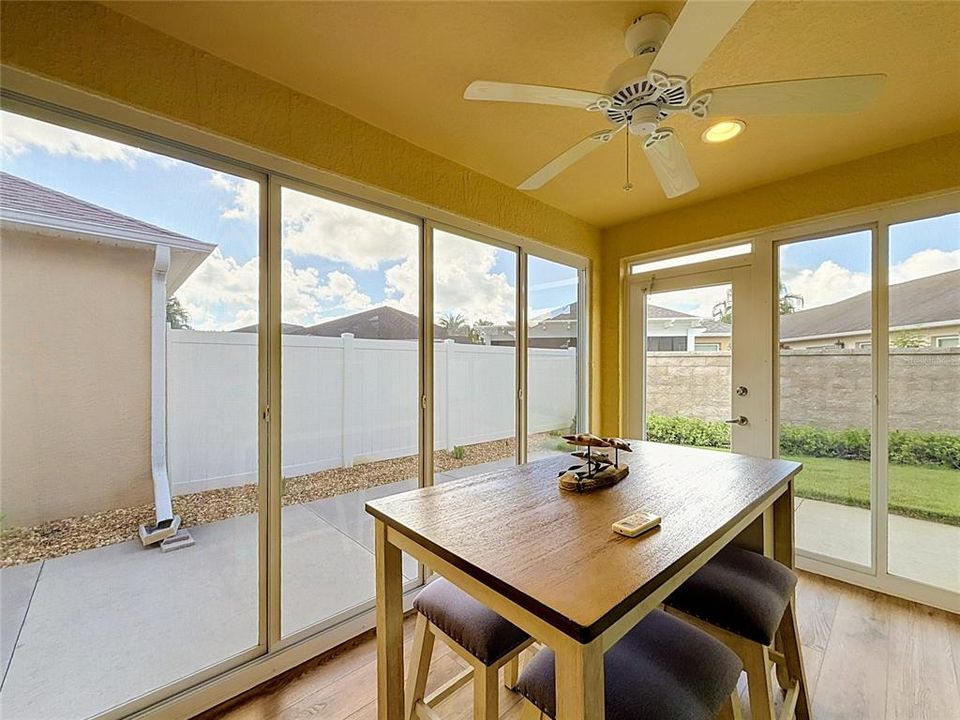 For Sale: $439,000 (3 beds, 2 baths, 1617 Square Feet)