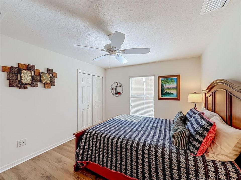 For Sale: $439,000 (3 beds, 2 baths, 1617 Square Feet)