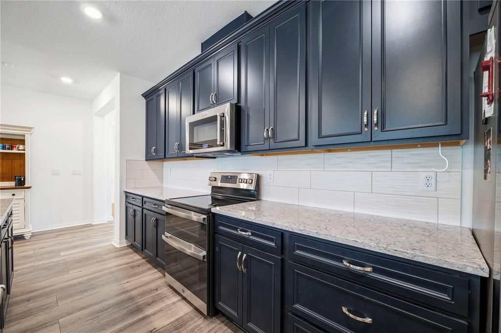 For Sale: $675,000 (4 beds, 3 baths, 3187 Square Feet)
