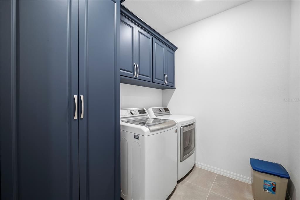 For Sale: $675,000 (4 beds, 3 baths, 3187 Square Feet)