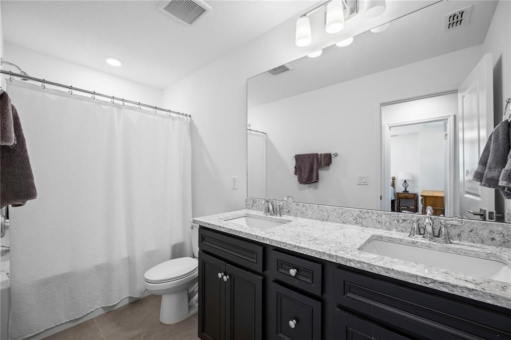 For Sale: $675,000 (4 beds, 3 baths, 3187 Square Feet)