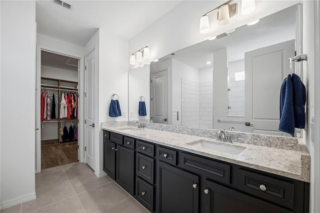 For Sale: $675,000 (4 beds, 3 baths, 3187 Square Feet)