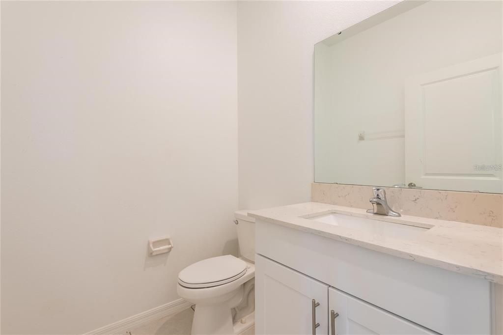 For Rent: $2,795 (4 beds, 2 baths, 2466 Square Feet)