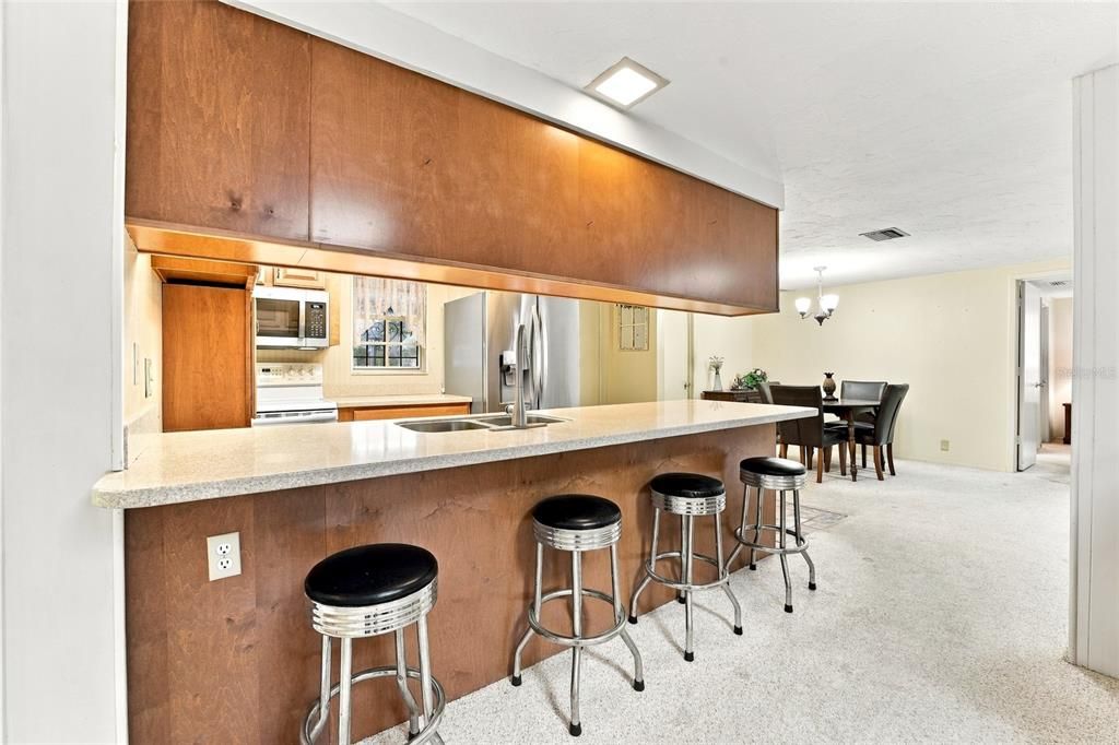 En Venta: $425,000 (3 camas, 2 baños, 1500 Pies cuadrados)