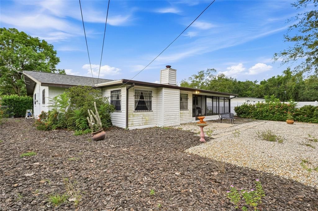 En Venta: $425,000 (3 camas, 2 baños, 1500 Pies cuadrados)