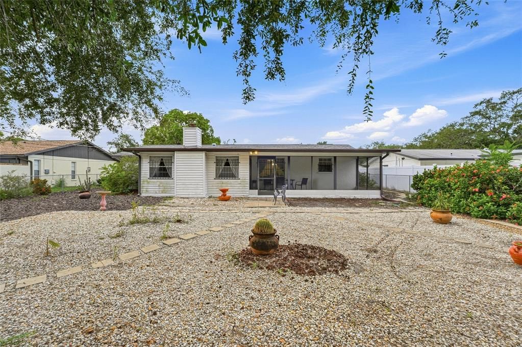 En Venta: $425,000 (3 camas, 2 baños, 1500 Pies cuadrados)