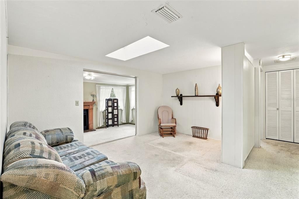 En Venta: $425,000 (3 camas, 2 baños, 1500 Pies cuadrados)