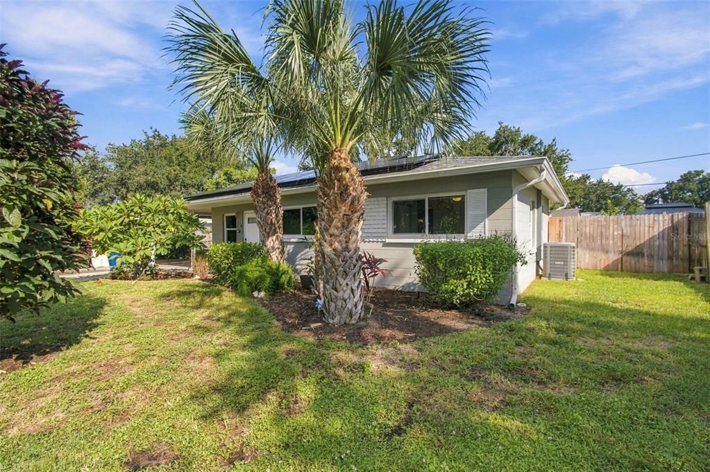 For Sale: $365,000 (3 beds, 1 baths, 1062 Square Feet)