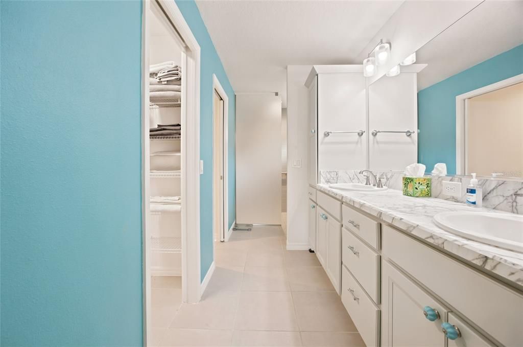En Venta: $487,500 (3 camas, 2 baños, 1809 Pies cuadrados)