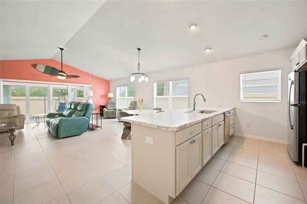 En Venta: $487,500 (3 camas, 2 baños, 1809 Pies cuadrados)